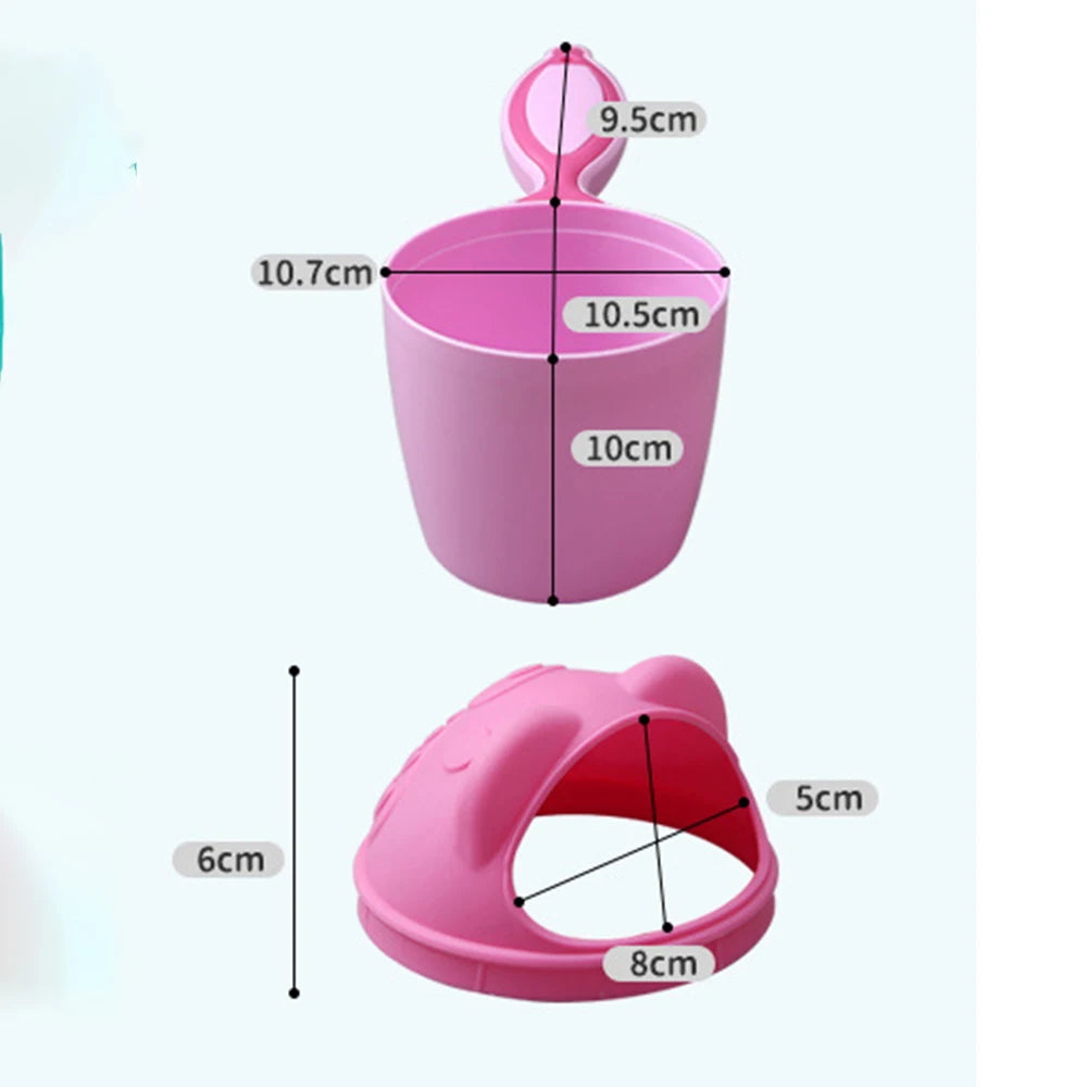 Tasse de bain pour bébé avec un joli dessin animé : un lavage de cheveux doux et amusant